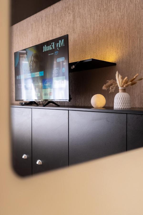 #Maison㊶ - A Vibrant, Urban Stay Sofia Luaran gambar